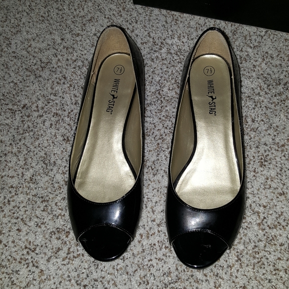 White Stag peep toe wedges - Picture 5 of 7